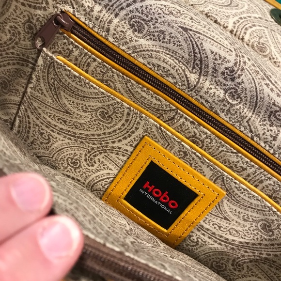 Authentic “Hobo” gold patent leather clutch purse/handbag is 100% New & unused - Picture 6 of 9